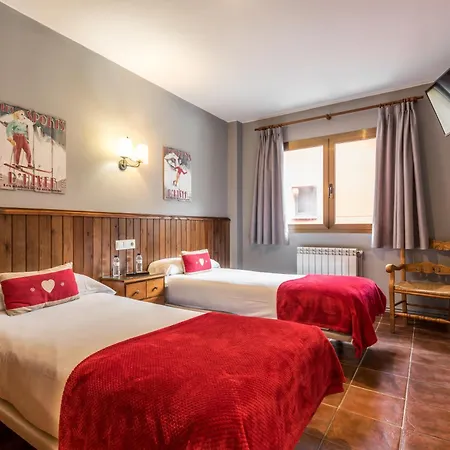 Hotel Snoe Beret Vielha Esterno foto