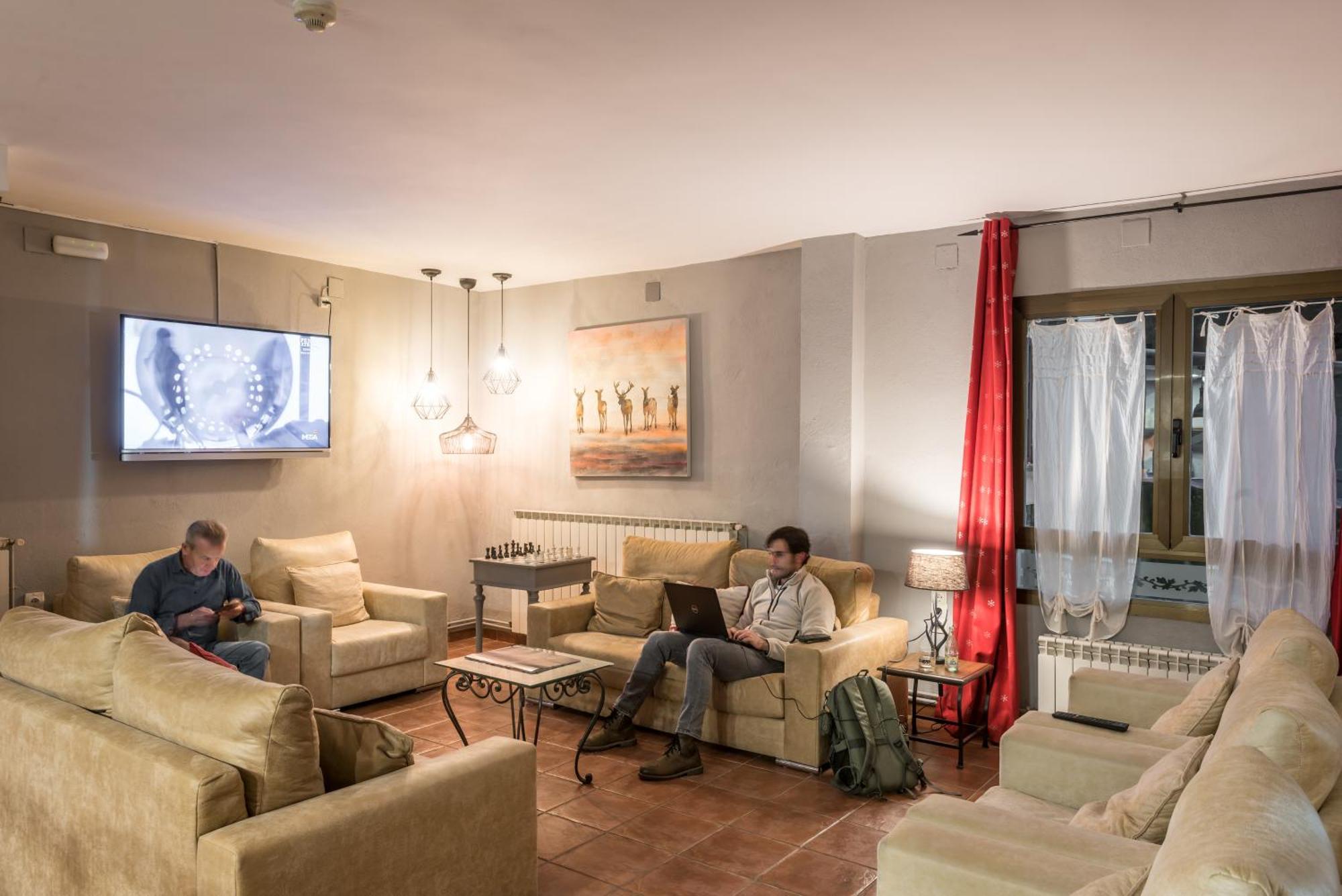 Hotel Snoe Beret